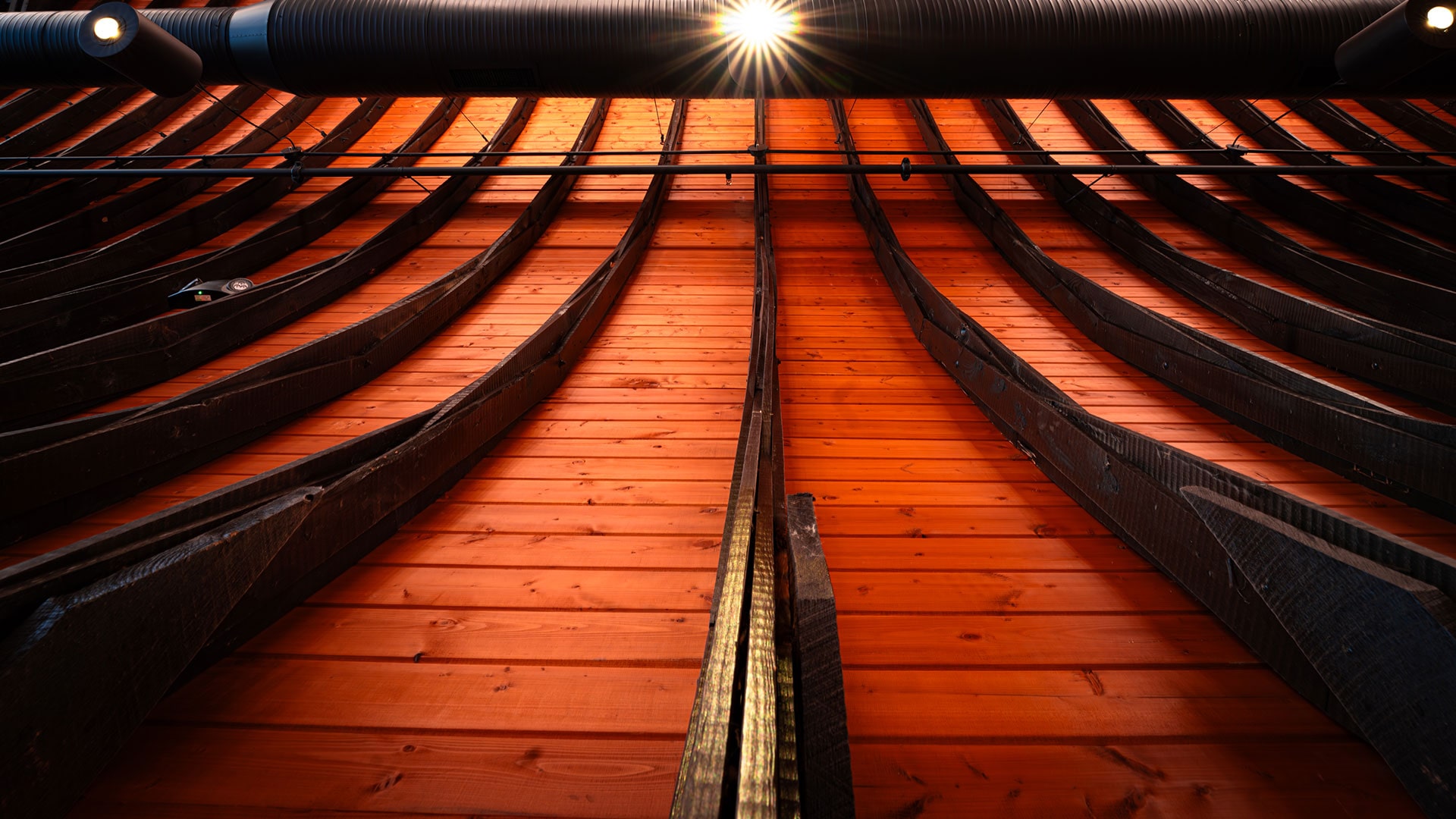 TheBarn-Weddings-Ceiling